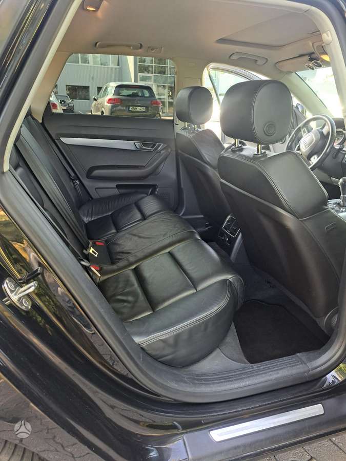 Audi A6 2009 — photo 14