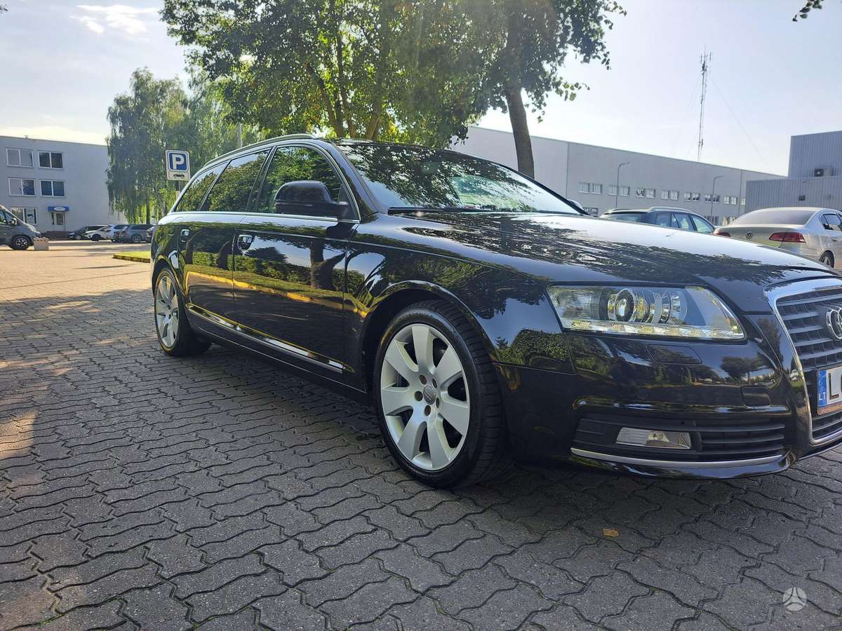 Audi A6 2009 — rear view
