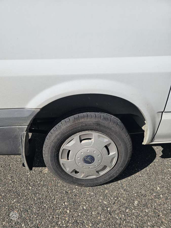 Ford Transit 2009 — photo 6