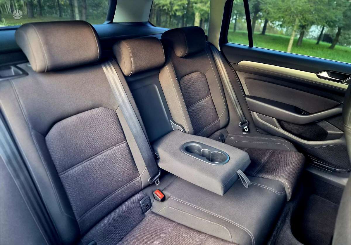 Volkswagen Passat 2015 — photo 7