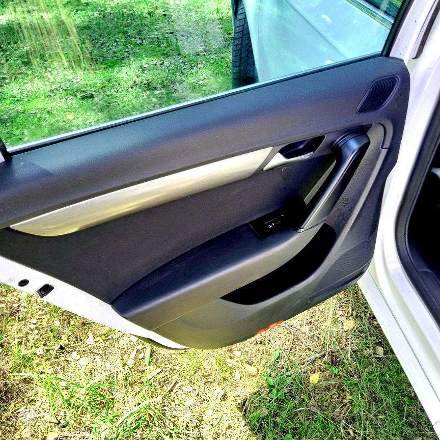 Volkswagen Passat 2014 — photo 15