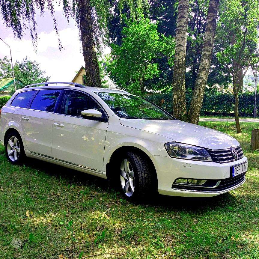 Volkswagen Passat 2014 — interior
