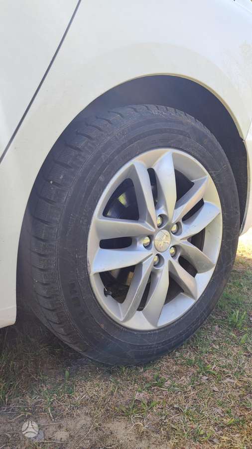 Peugeot 508 2014 — photo 14