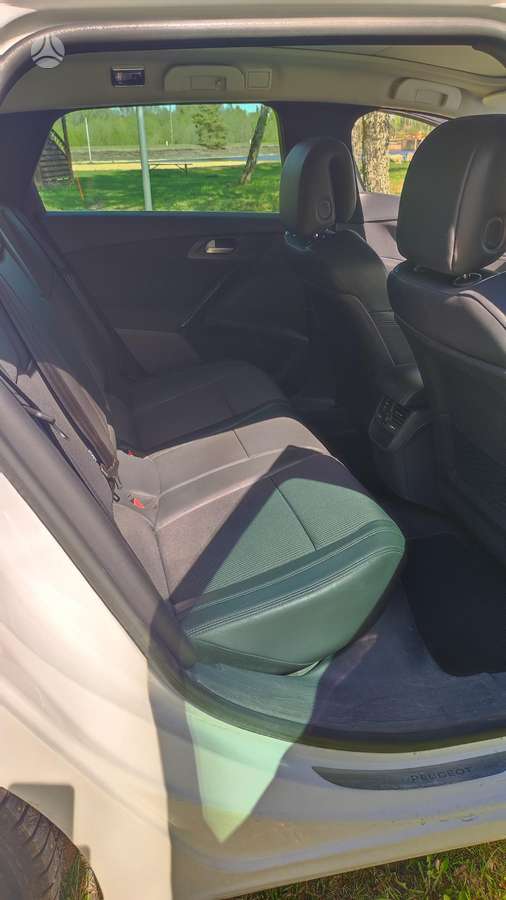 Peugeot 508 2014 — photo 8