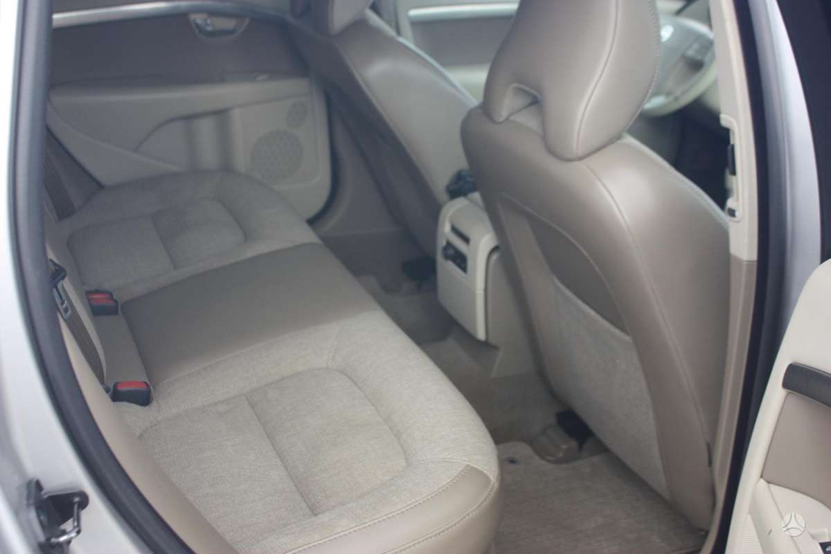 Volvo XC70 2008 — photo 10