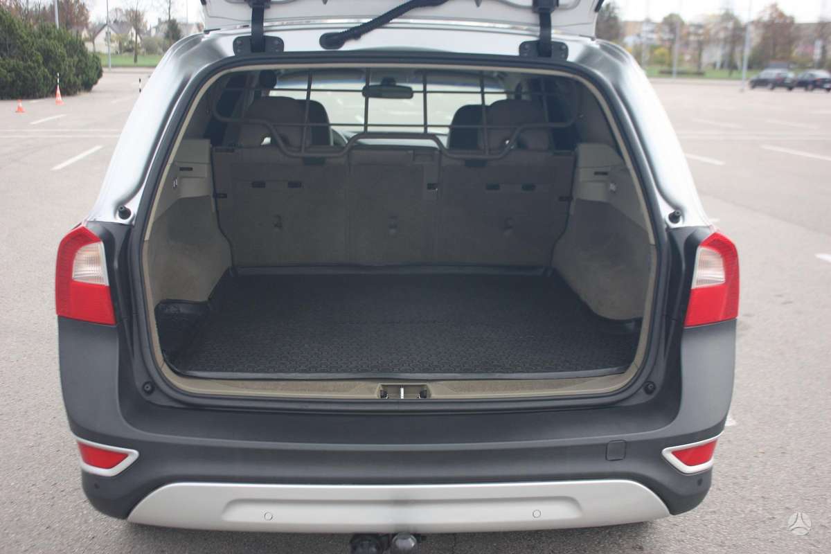 Volvo XC70 2008 — photo 8