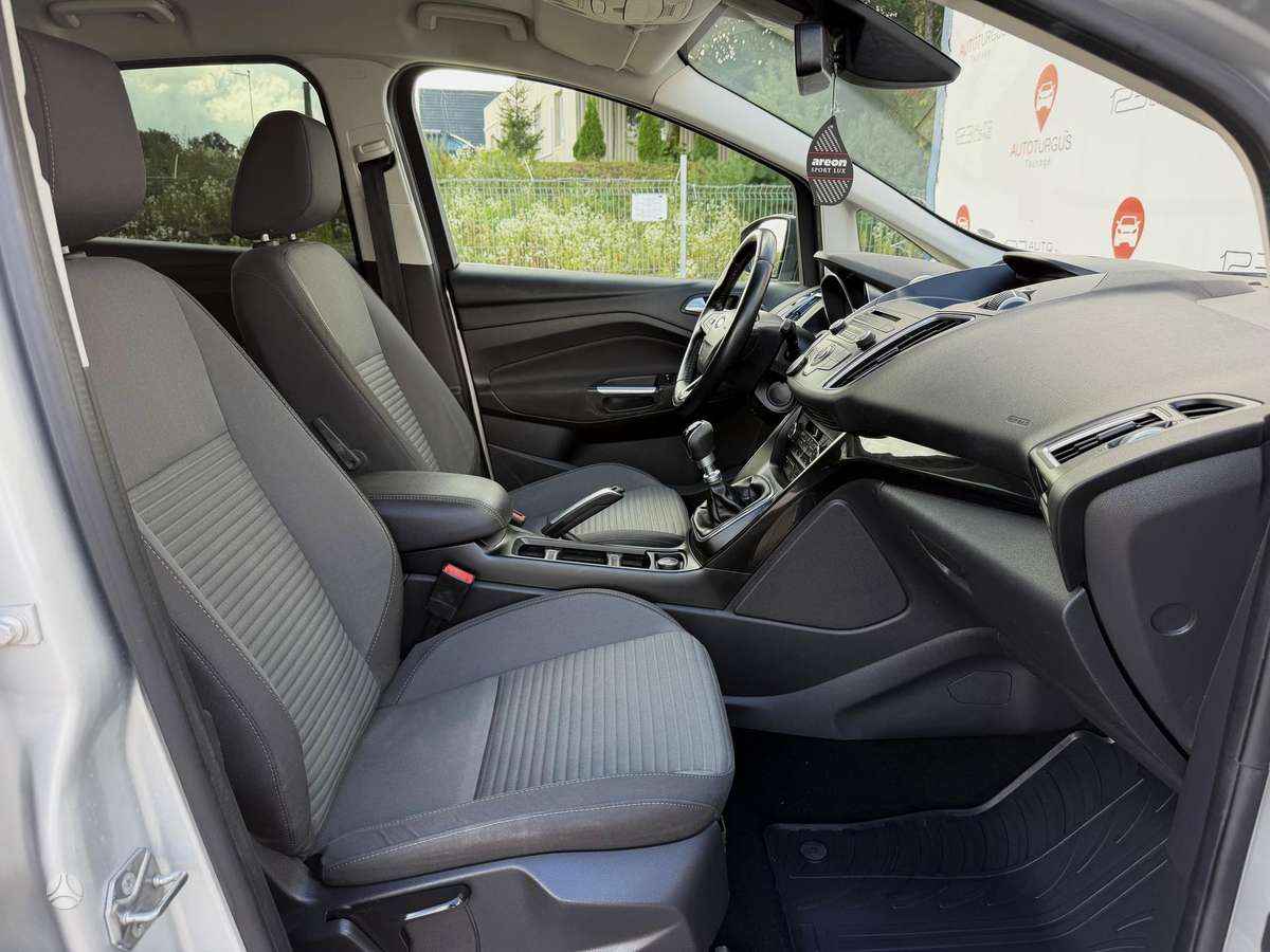 Ford C-MAX 2015 — фото 9