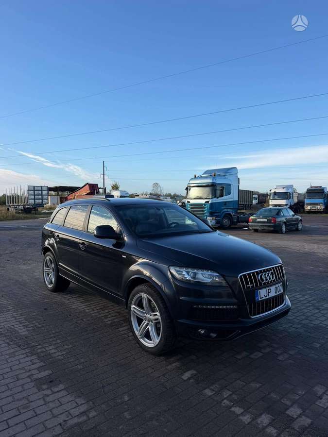 Audi Q7 2010 — двигун 2967 cm³, 241 HP (177kW)