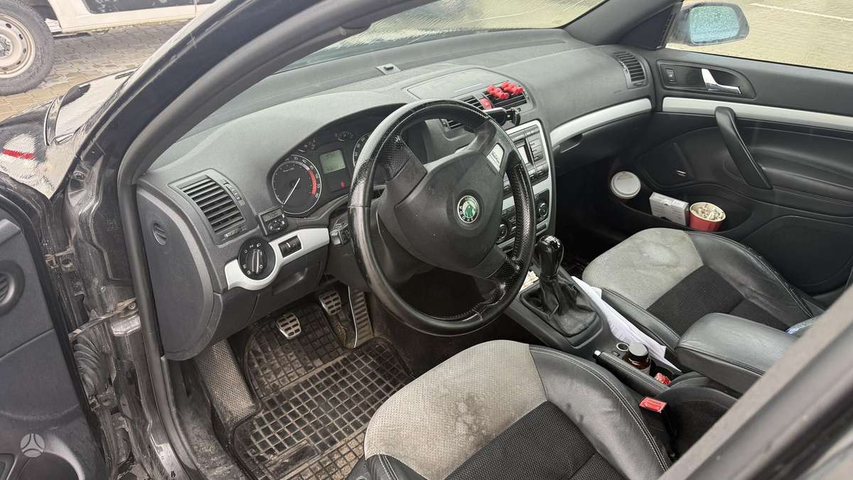 Skoda Octavia 2008 — photo 8