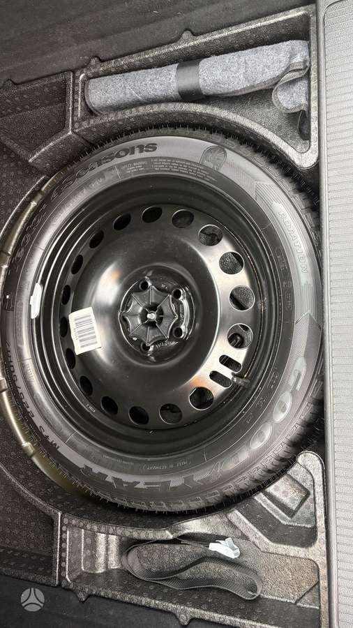 Opel Astra 2014 — photo 22