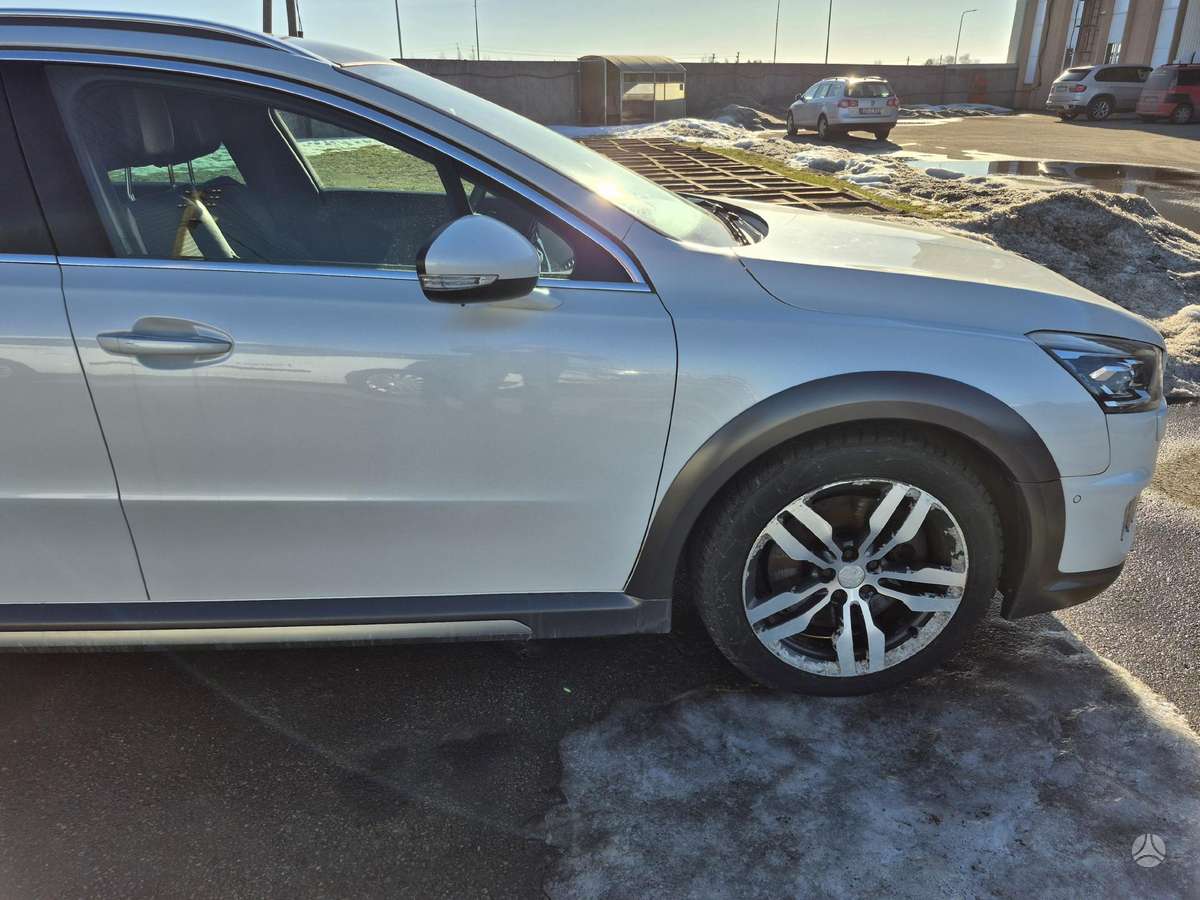Peugeot 508 2015 — photo 13