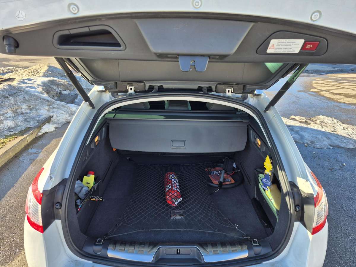 Peugeot 508 2015 — photo 18