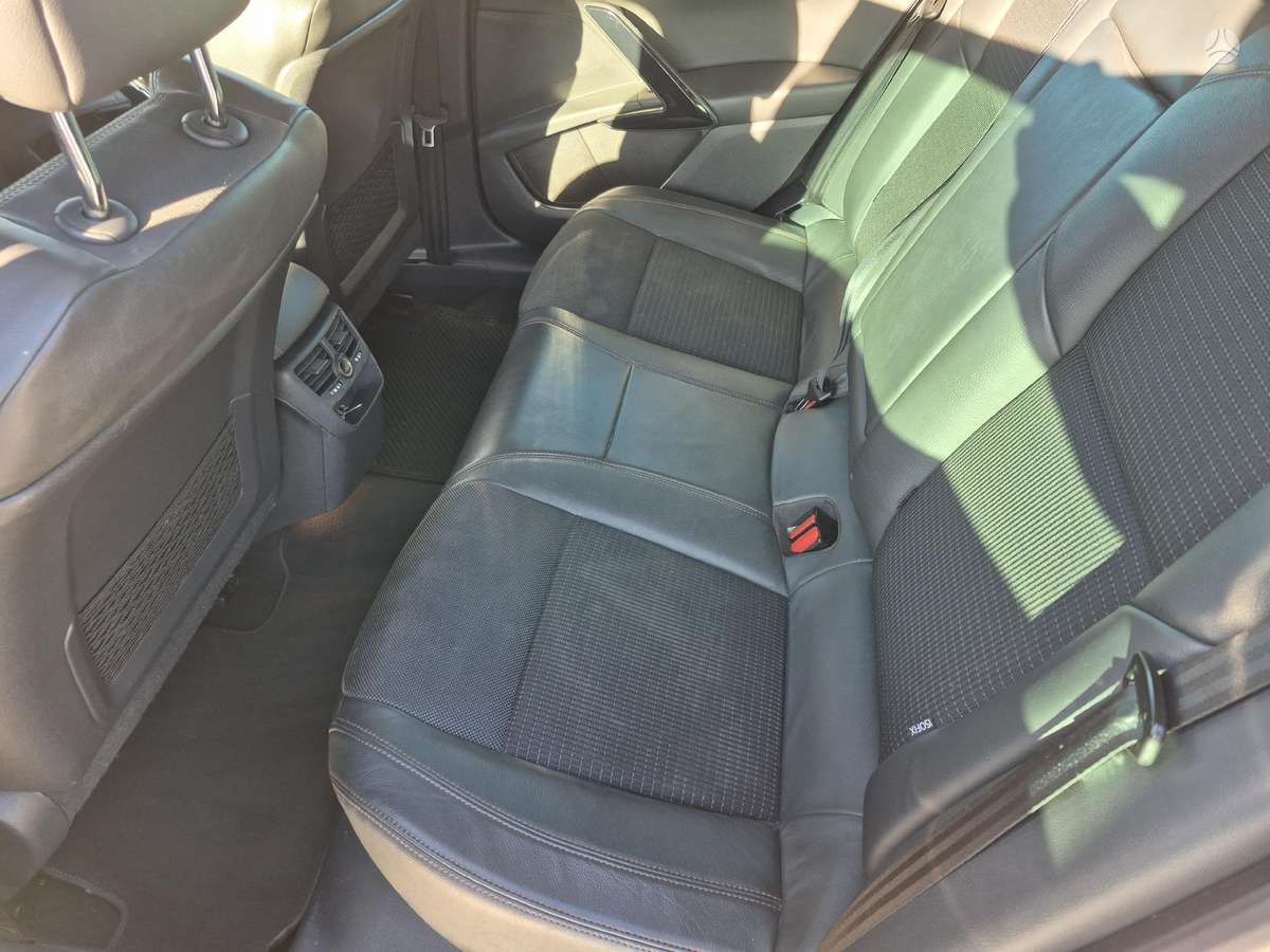 Peugeot 508 2015 — photo 20