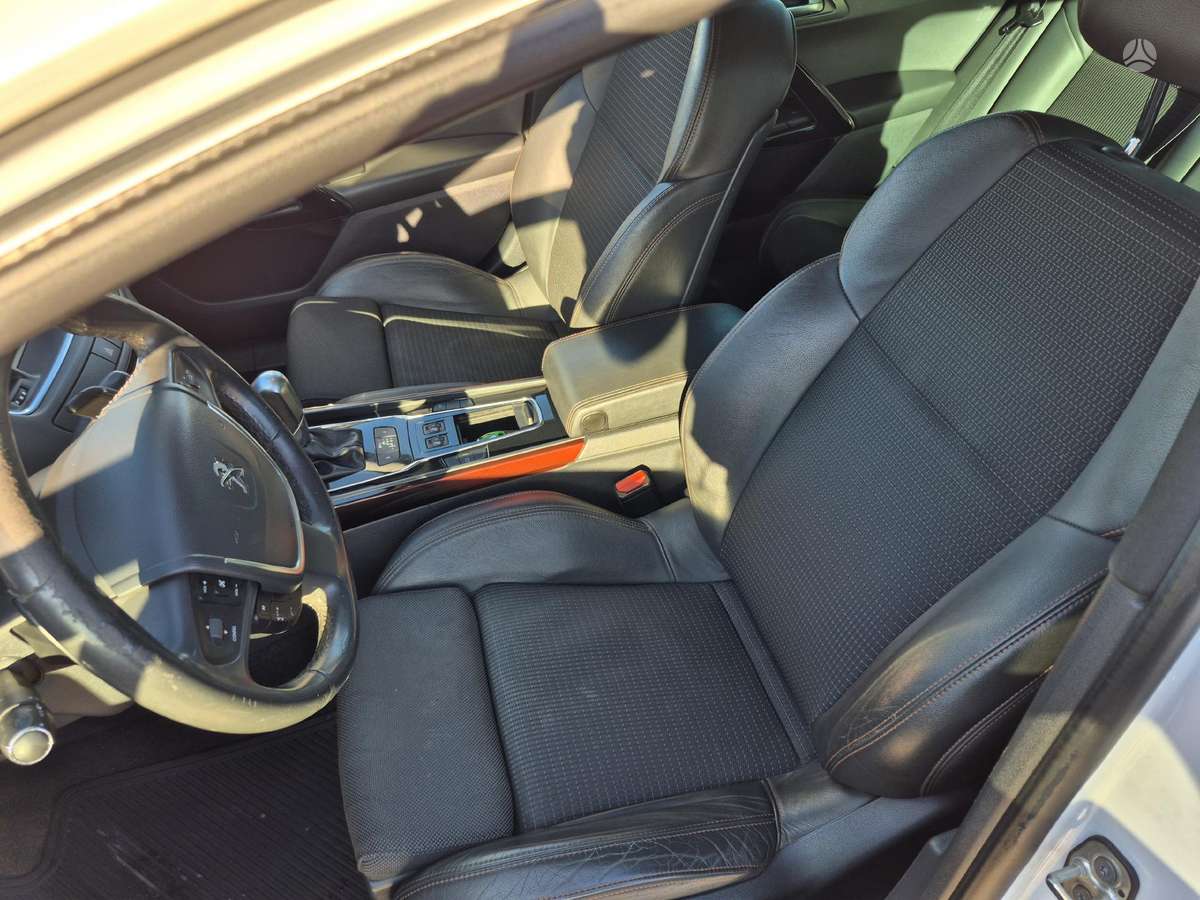 Peugeot 508 2015 — photo 21