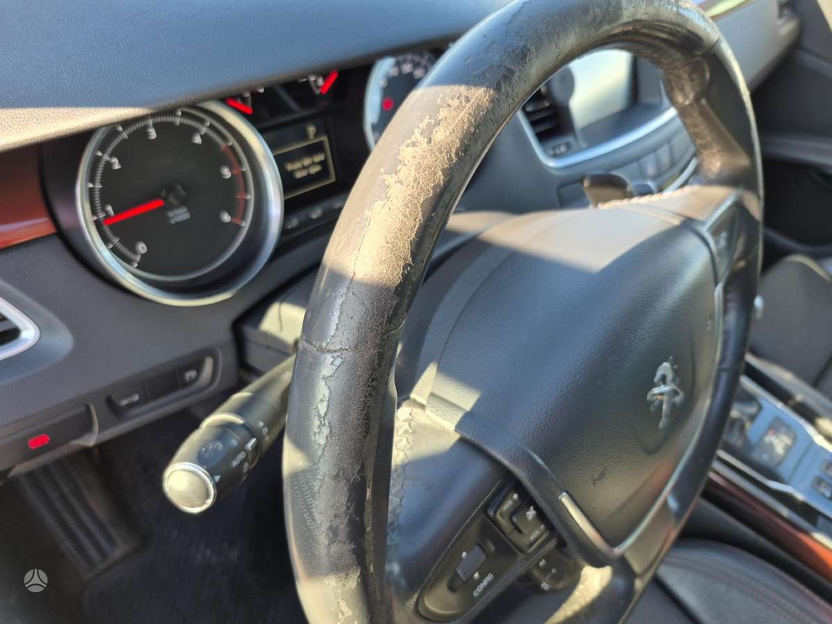 Peugeot 508 2015 — photo 22