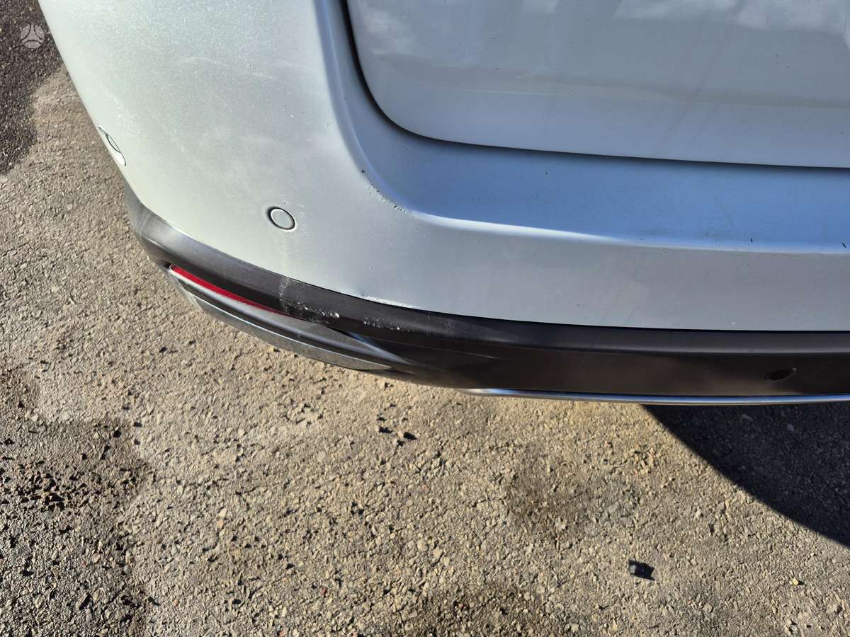 Peugeot 508 2015 — photo 9