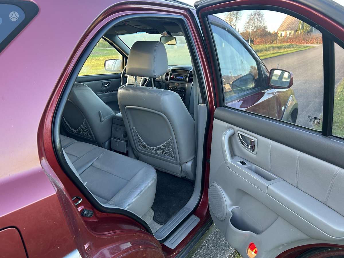 Kia Sorento 2006 — photo 11