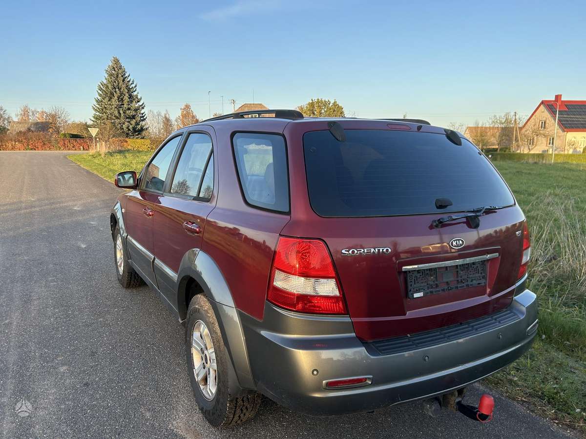 Kia Sorento 2006 — interior