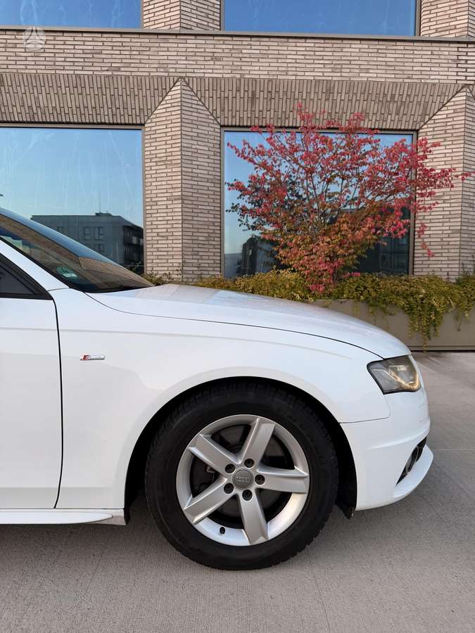 Audi A4 2008 — photo 11