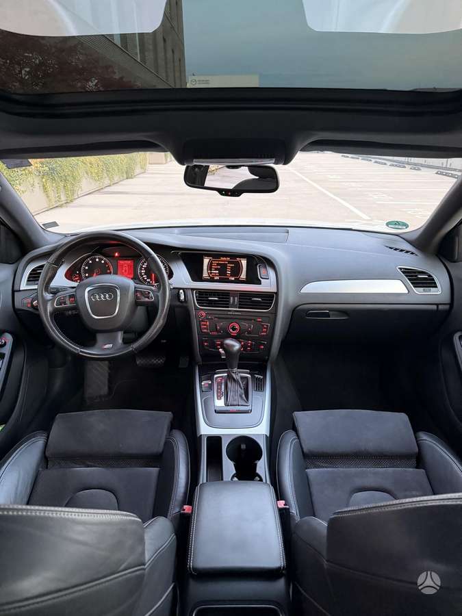 Audi A4 2008 — photo 12
