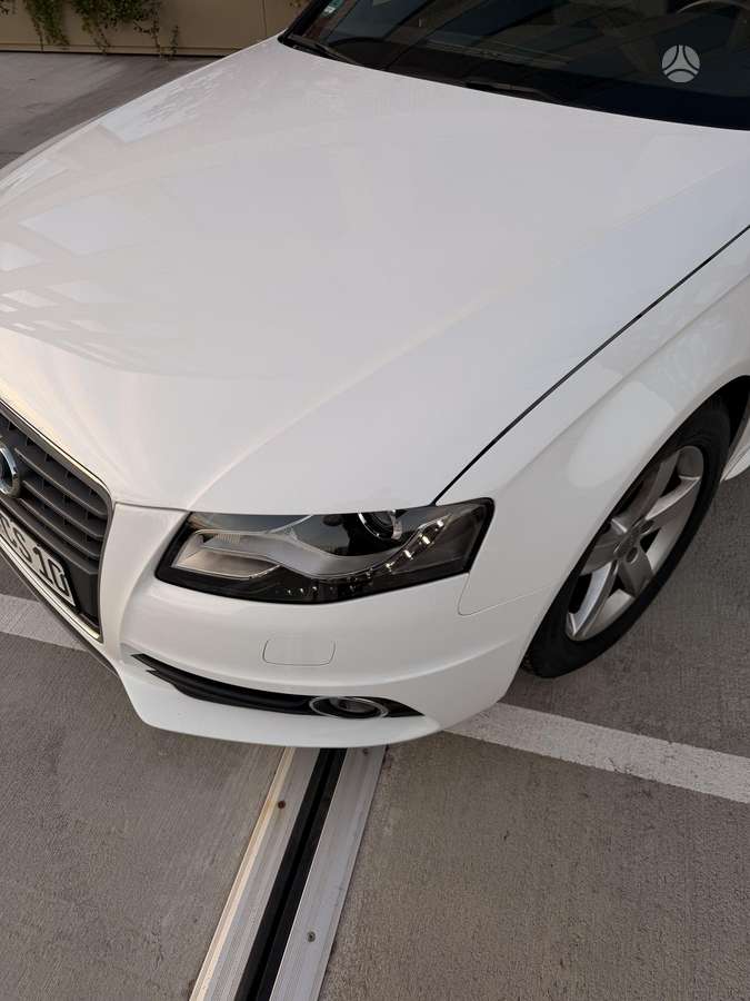 Audi A4 2008 — rear view