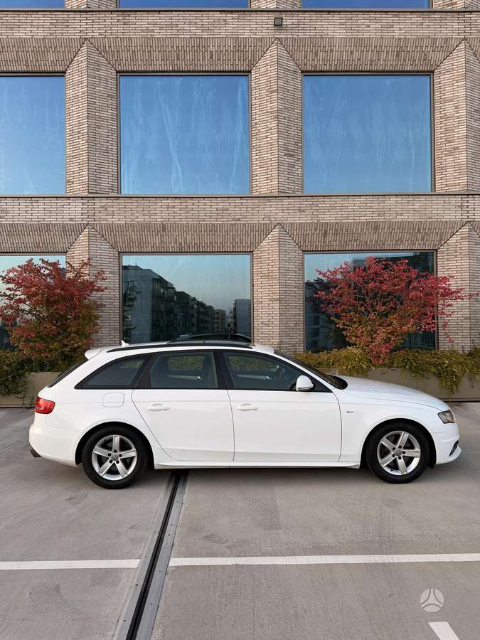 Audi A4 2008 — photo 9