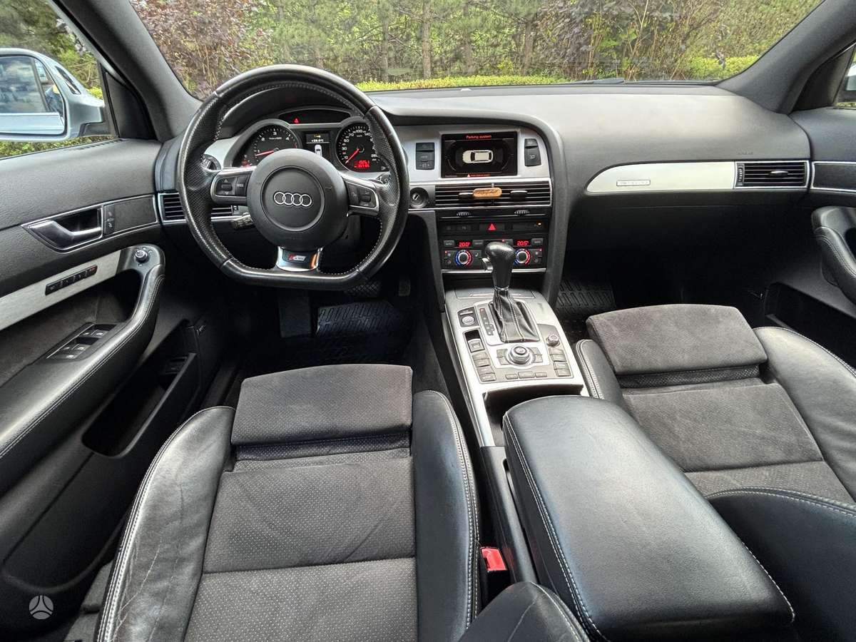 Audi A6 2010 — engine 2967 cm³, 241 HP (177kW)