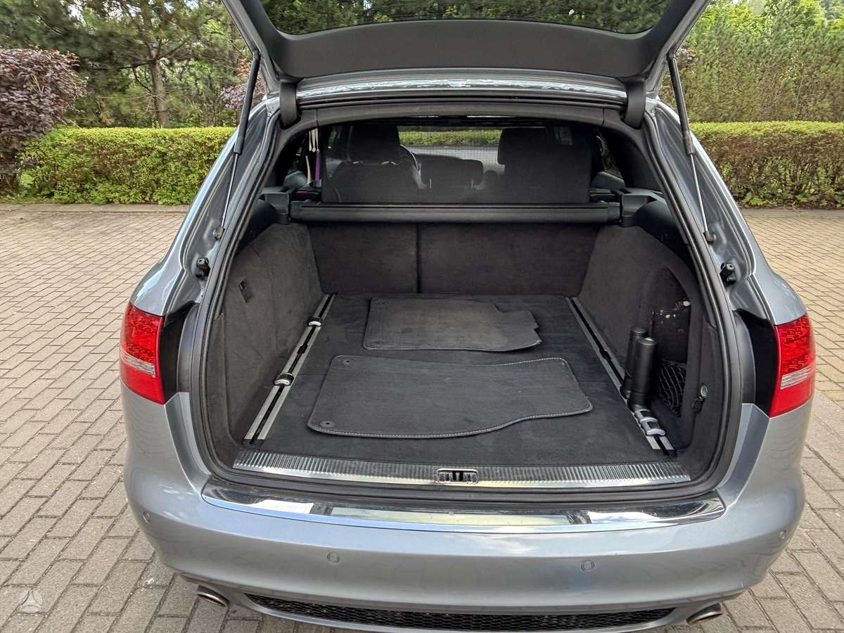 Audi A6 2010 — photo 8