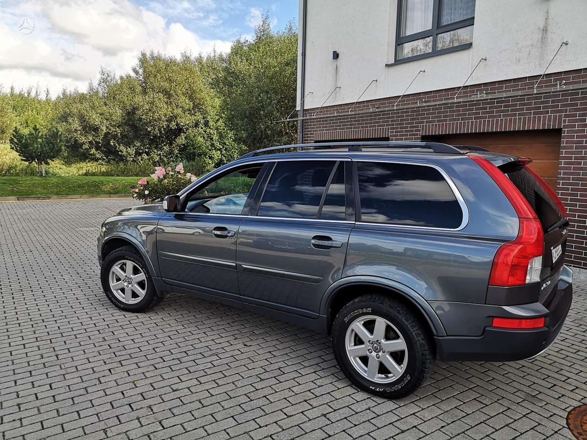 Volvo XC90 2007 — салон