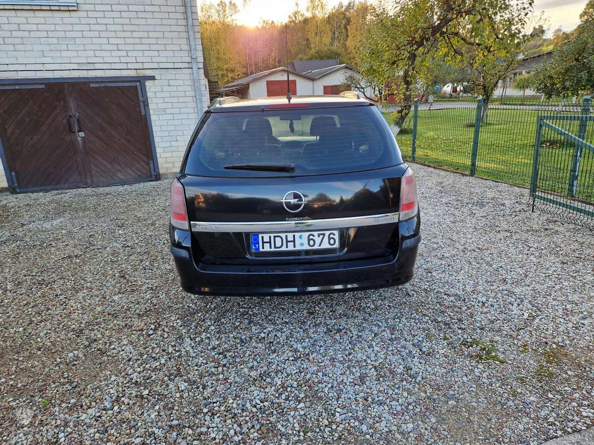 Opel Astra 2005 — photo 5