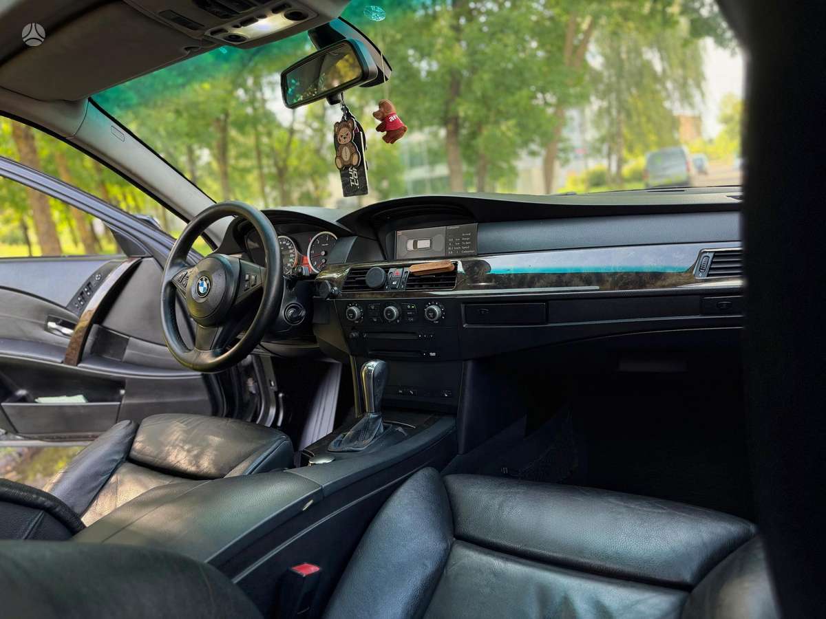 BMW 525 2006 — photo 7