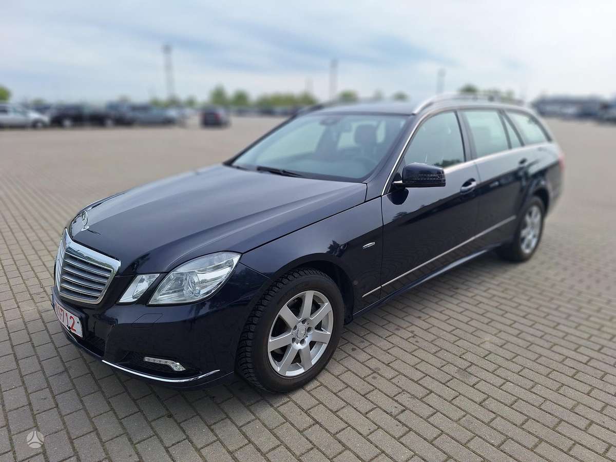 Mercedes-Benz E220, 2010