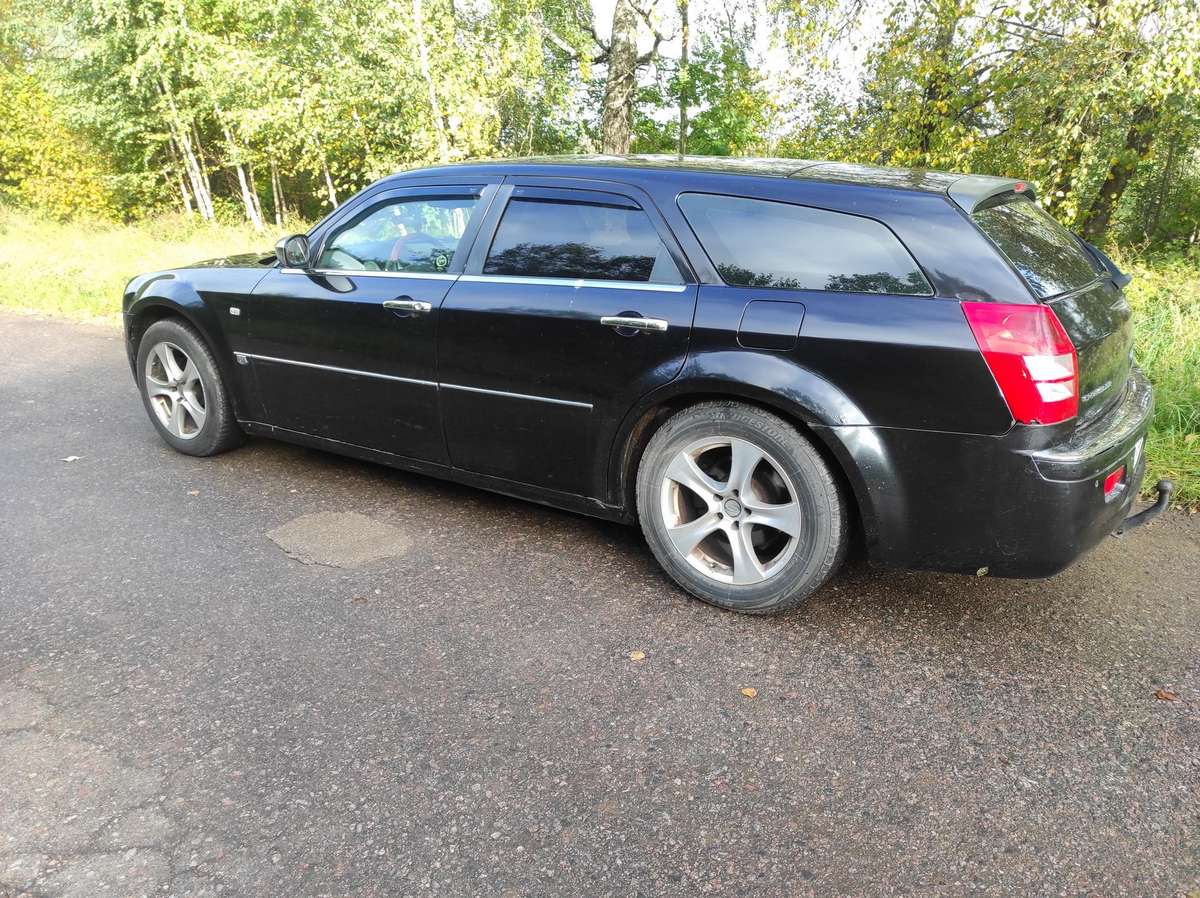 Chrysler 300C 2007 — двигун 2700 cm³, 193 HP (142kW)