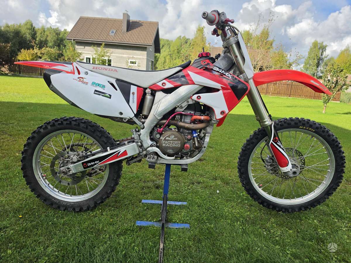 Honda CRF 2006 — photo 5