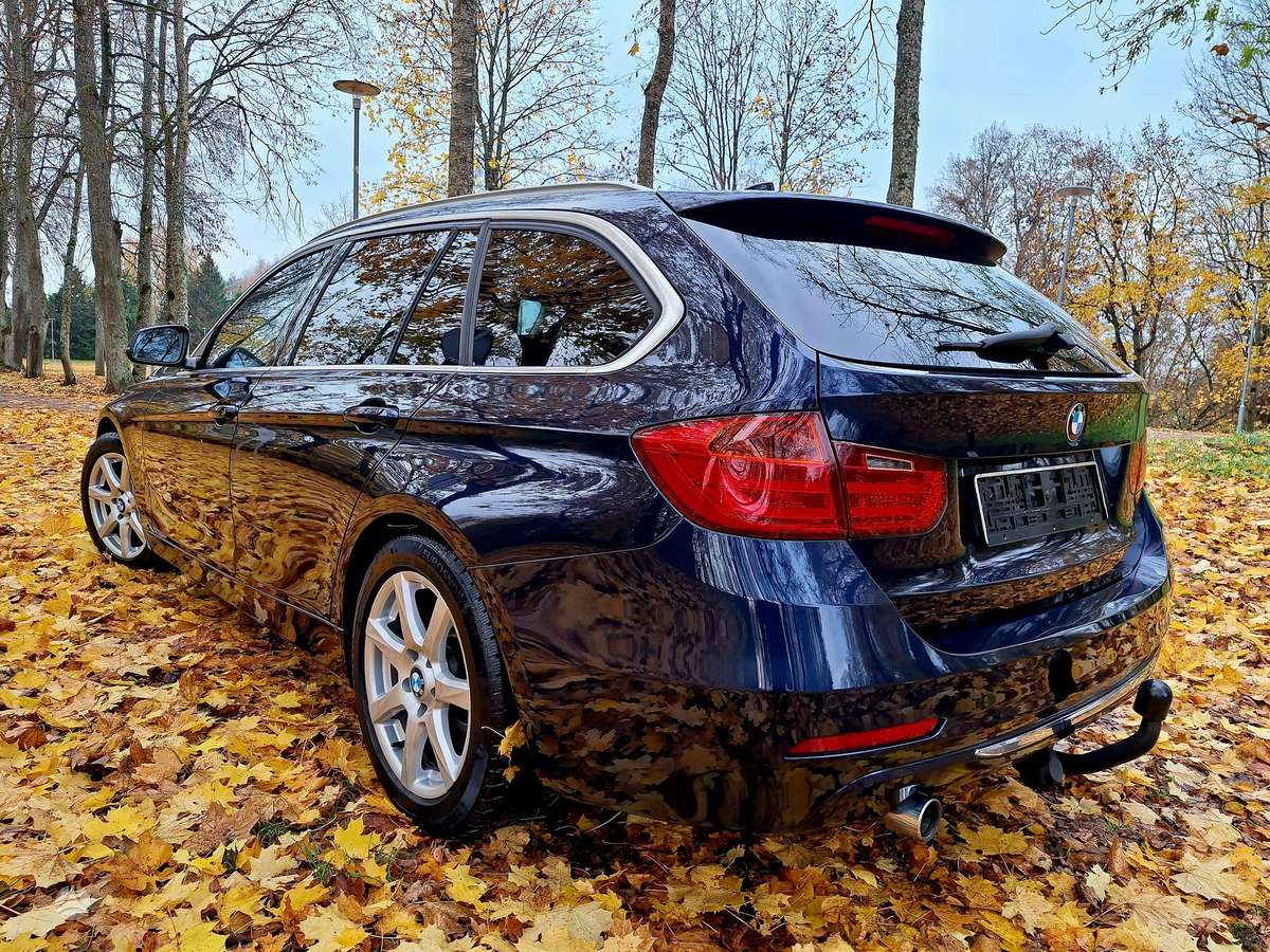 BMW 318 2013 — photo 8