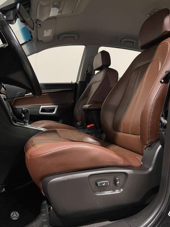 Opel Antara 2011 — engine 2231 cm³, 184 HP (135kW)