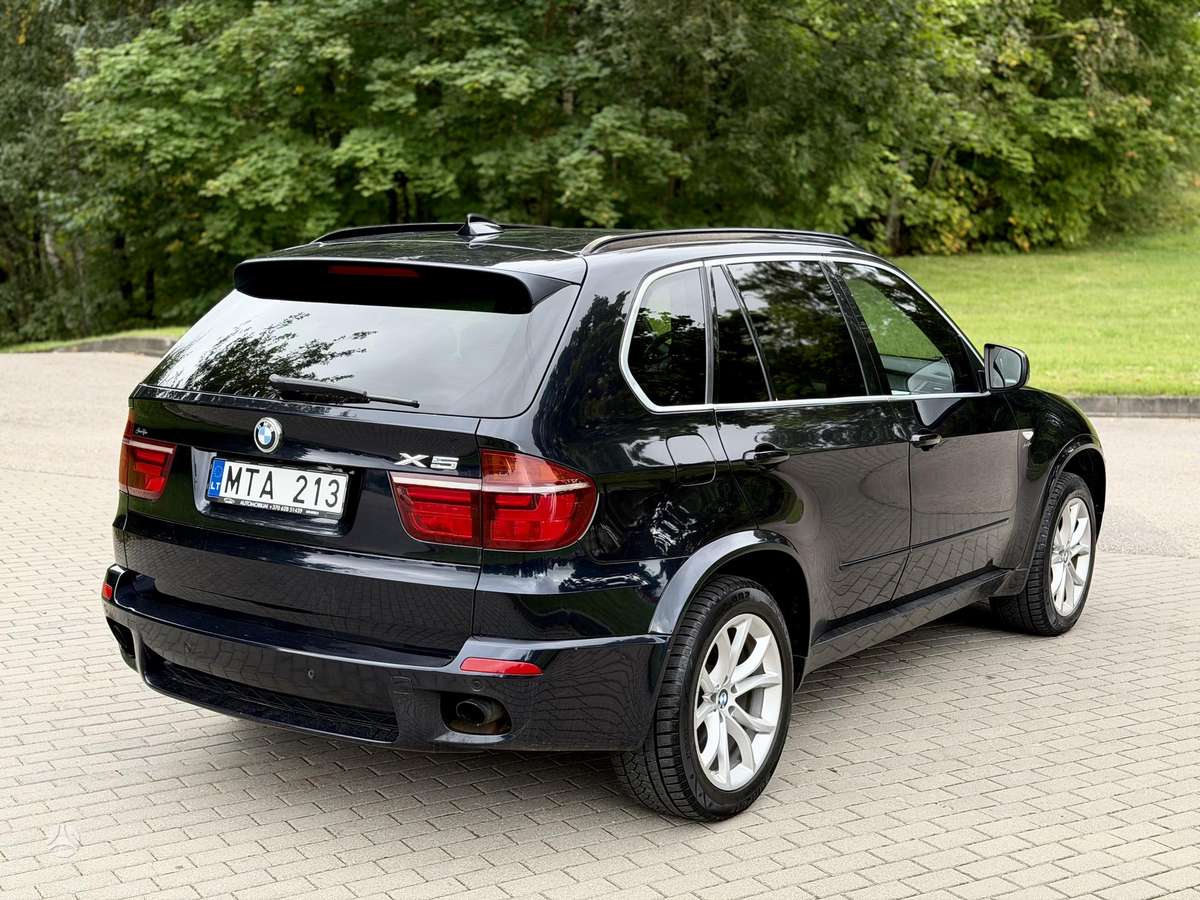 BMW X5 2009 — фото 5