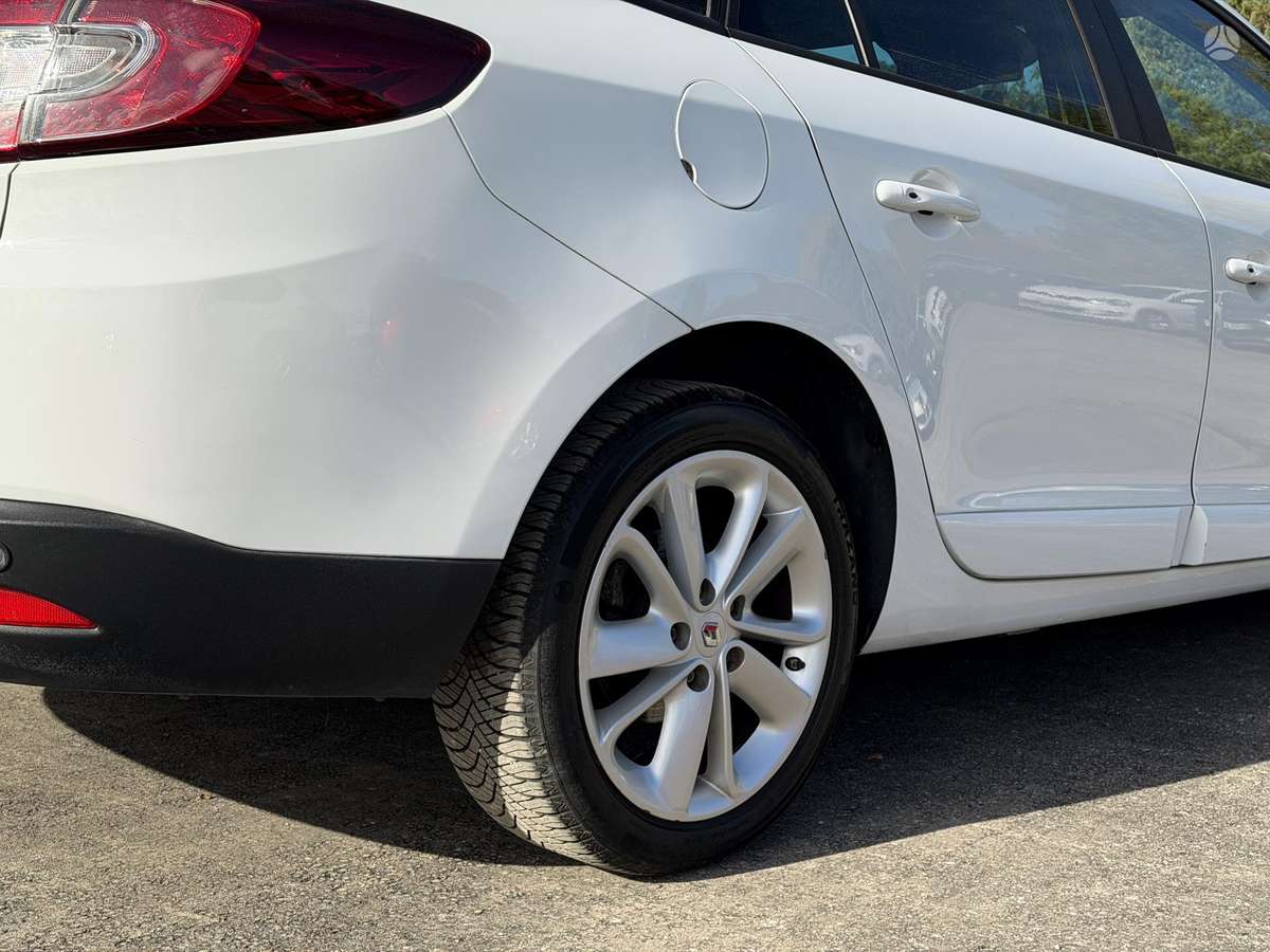 Renault Megane 2015 — photo 7