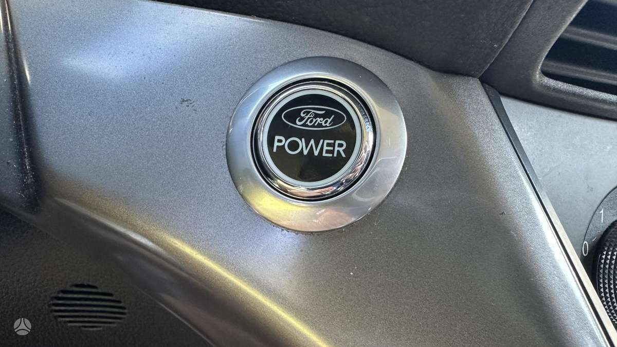 Ford Kuga 2013 — фото 15