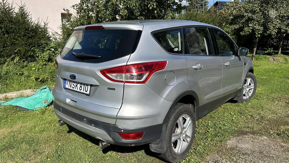 Ford Kuga 2013 — двигун 1596 cm³, 150 HP (110kW)