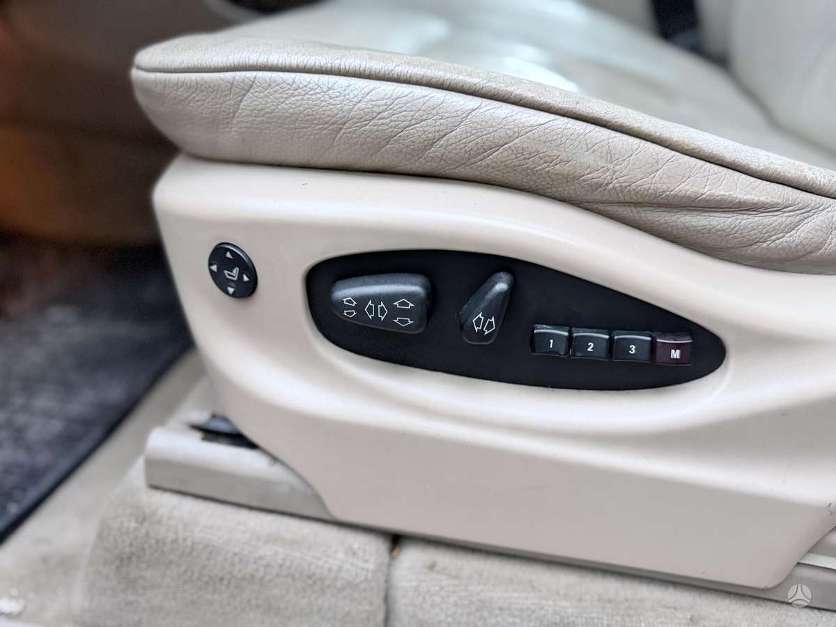 BMW X5 2006 — photo 9
