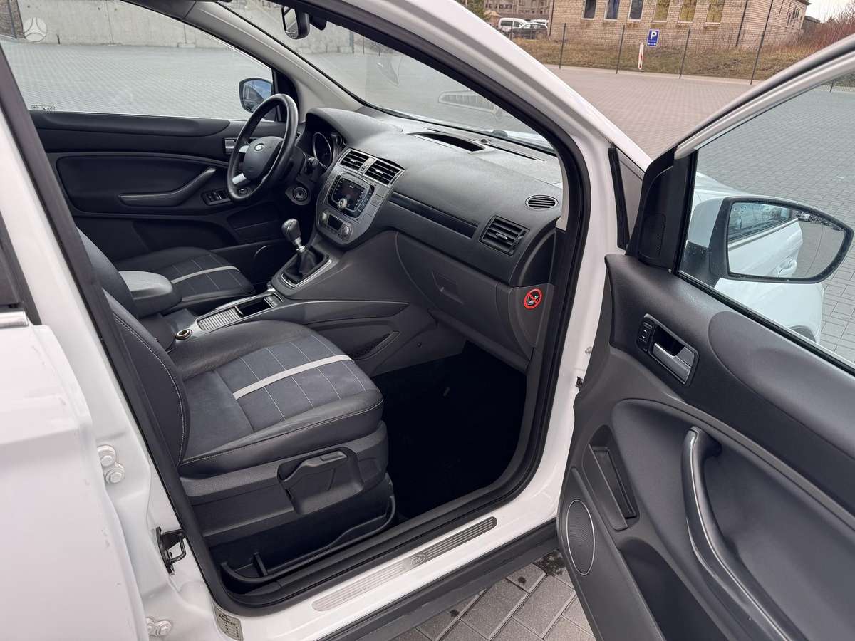 Ford Kuga 2009 — photo 21