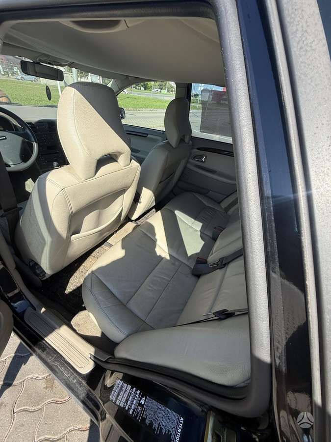 Volvo V40 2004 — photo 20