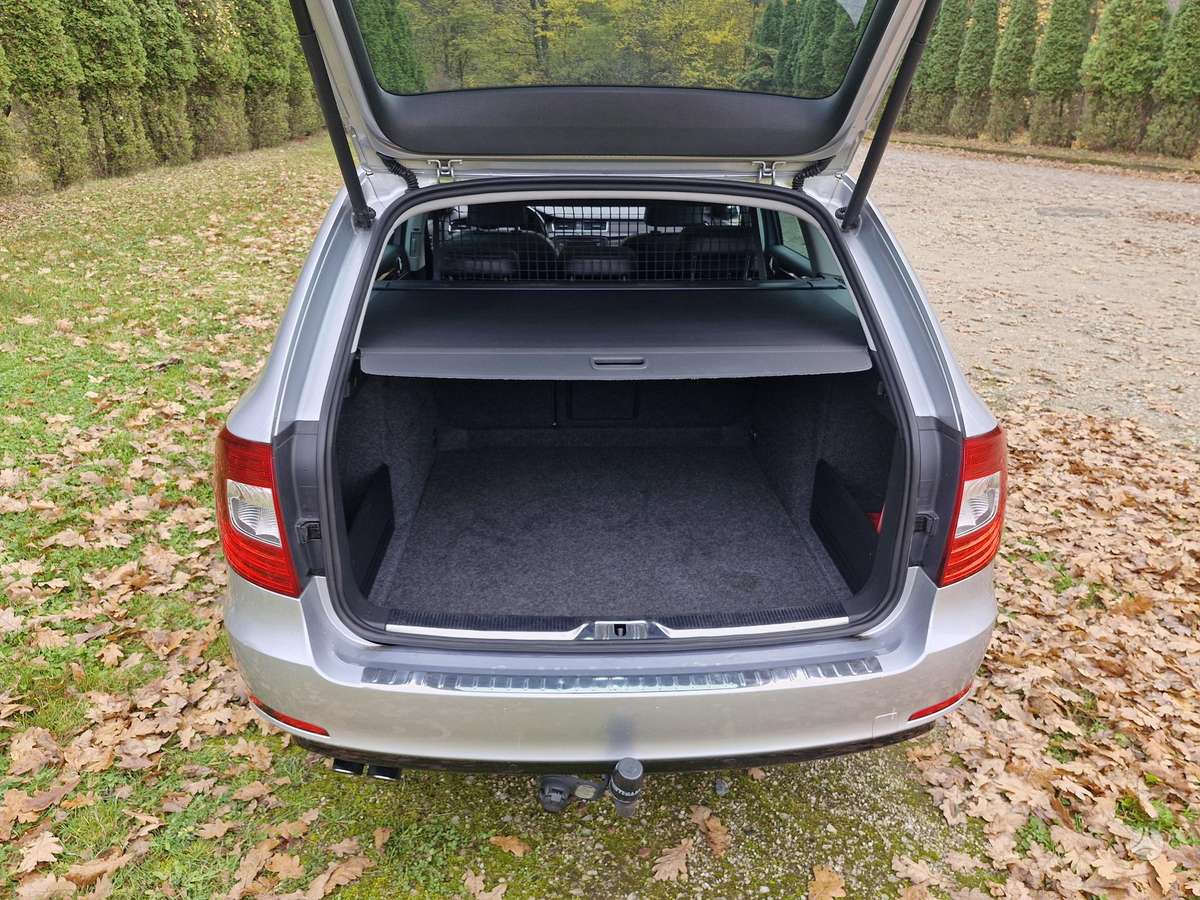 Skoda Superb 2013 — photo 10