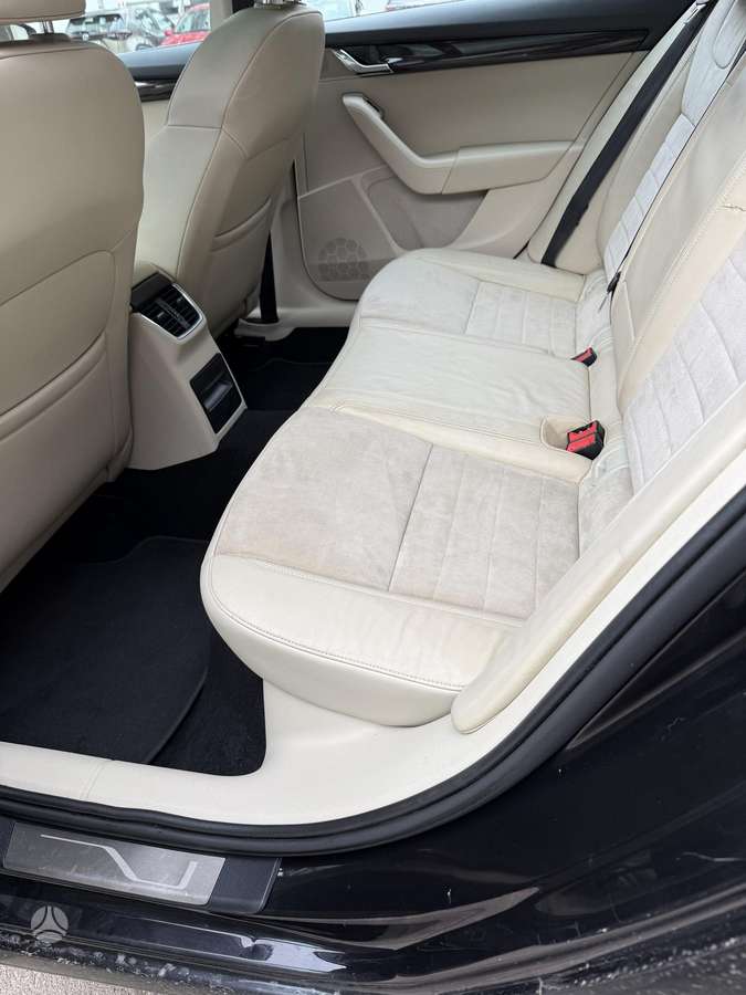 Skoda Octavia 2015 — фото 10
