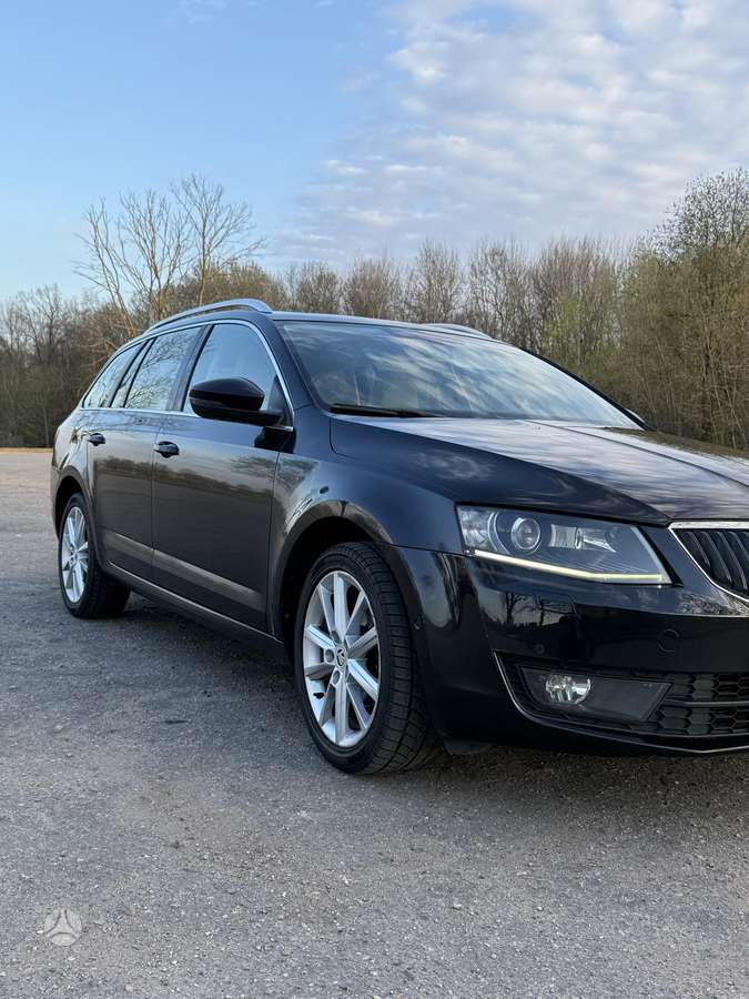 Skoda Octavia 2015 — салон