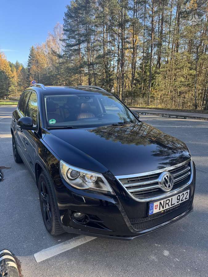 Volkswagen Tiguan 2008 — вигляд ззаду