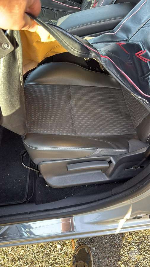Renault Scenic 2012 — photo 13