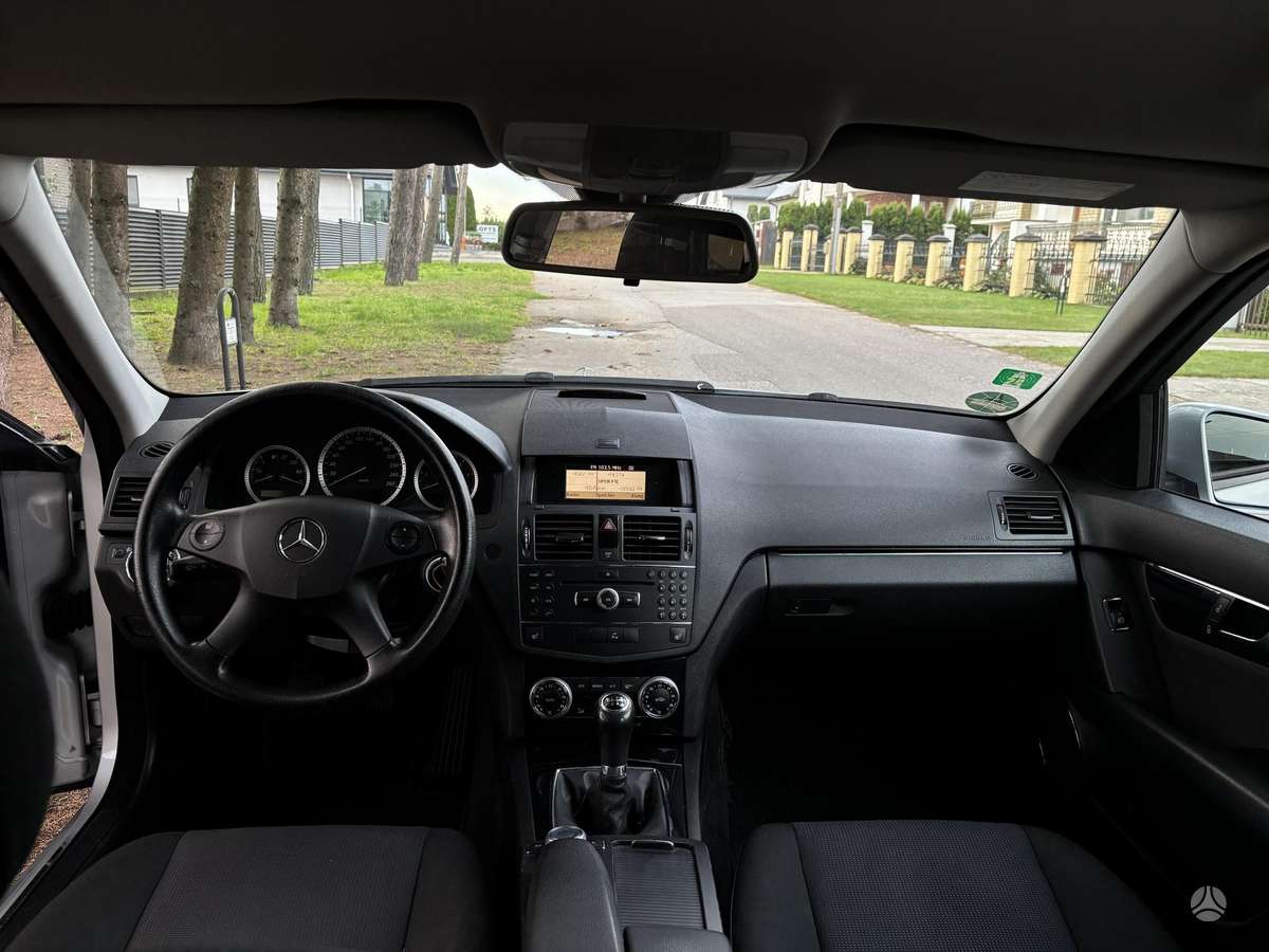 Mercedes-Benz C220 2008 — photo 6