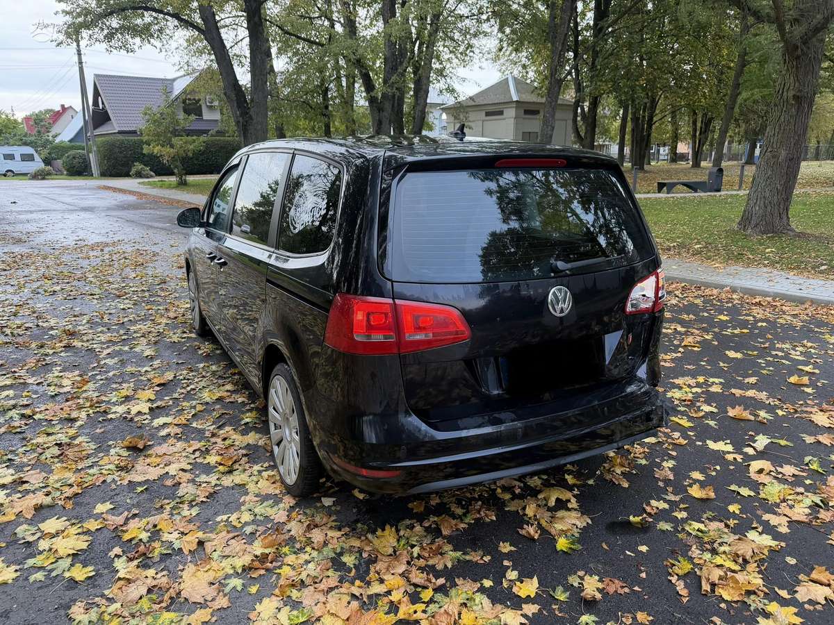 Volkswagen Sharan 2012 — photo 5
